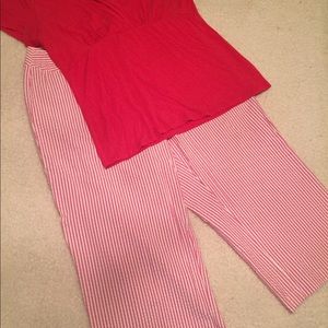 Red/pinkish seersucker crop pants